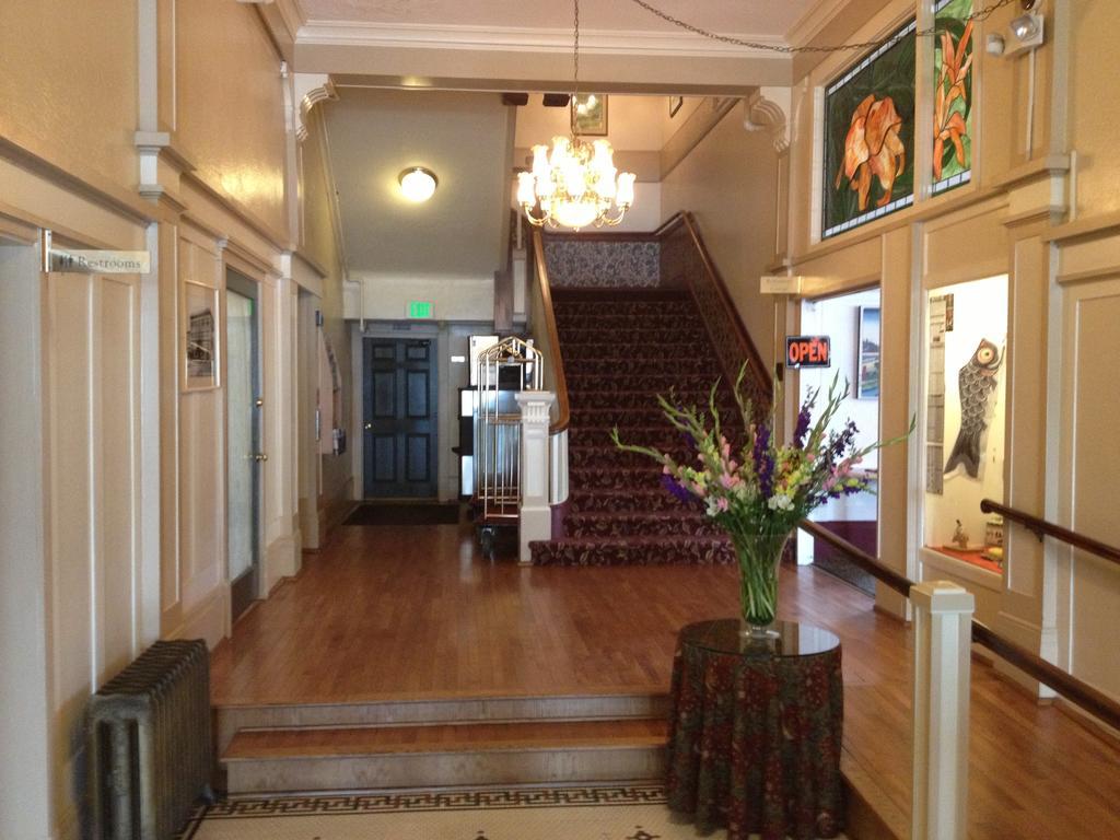 Hotel Arcata Extérieur photo